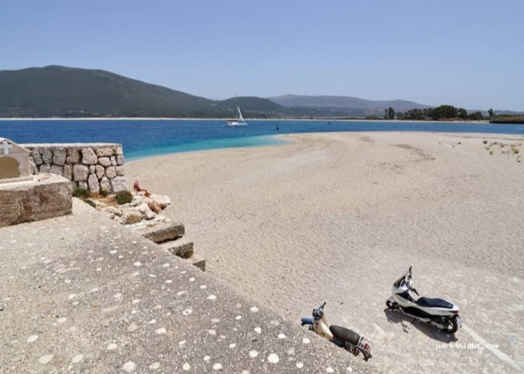 (311 00) Lefkada - Unnamed Road — foto 3
