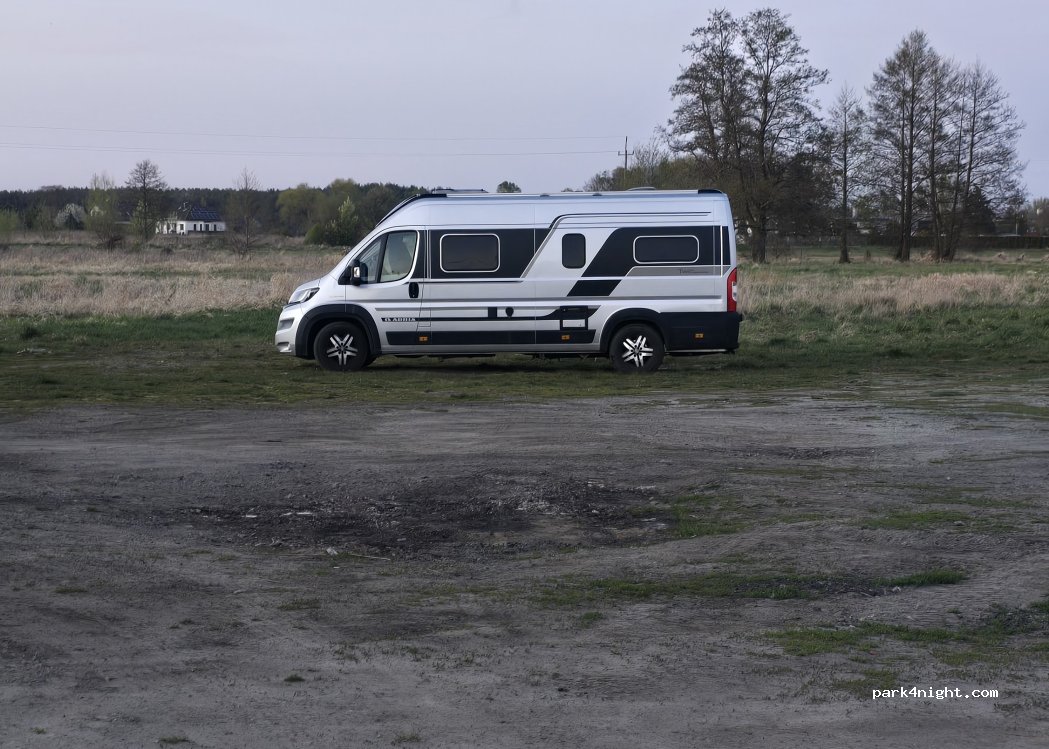 (72-105) Lubczyna - 5 Plażowa — foto 4