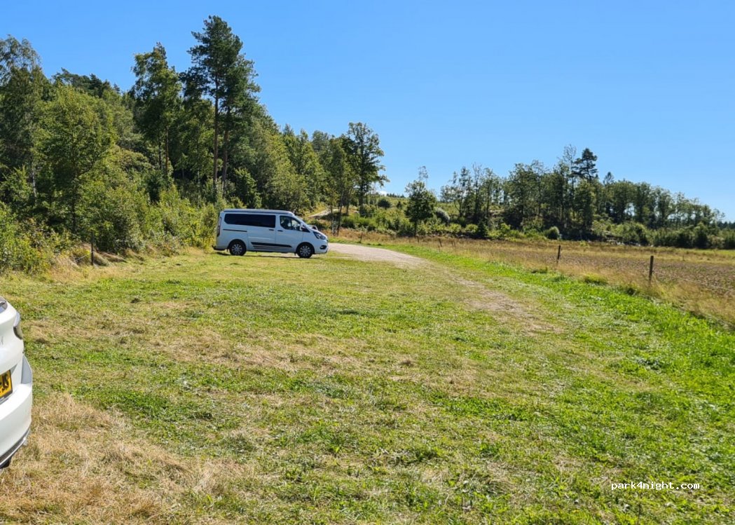(442 92) Romelanda - 300 Stenhålt — foto 3