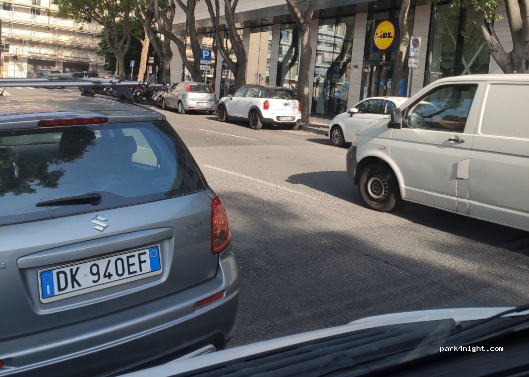 (34123) Trieste - 12 Via di Campo Marzio — foto