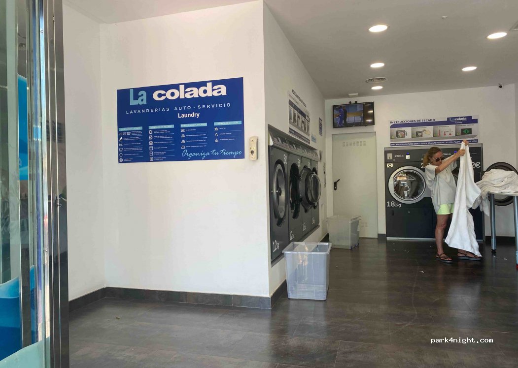 (03502) Benidorm - 19 Avinguda Alfonso Puchades — foto