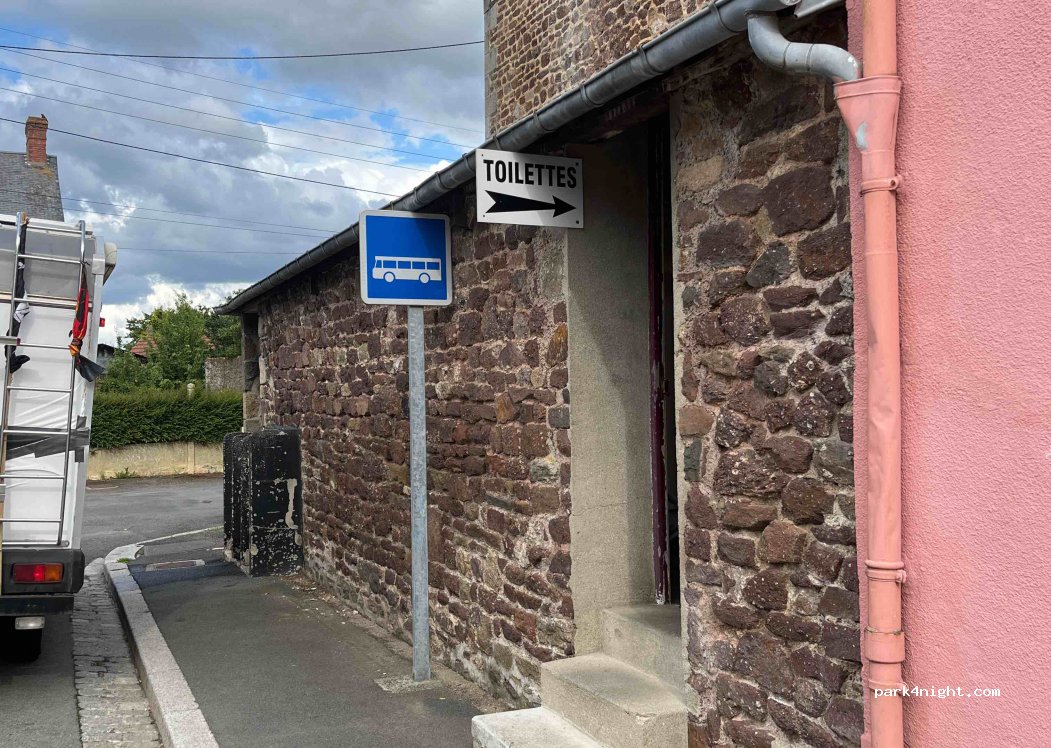 (50450) Gavray-sur-Sienne - 1 Rue Alphonse Quinette — foto