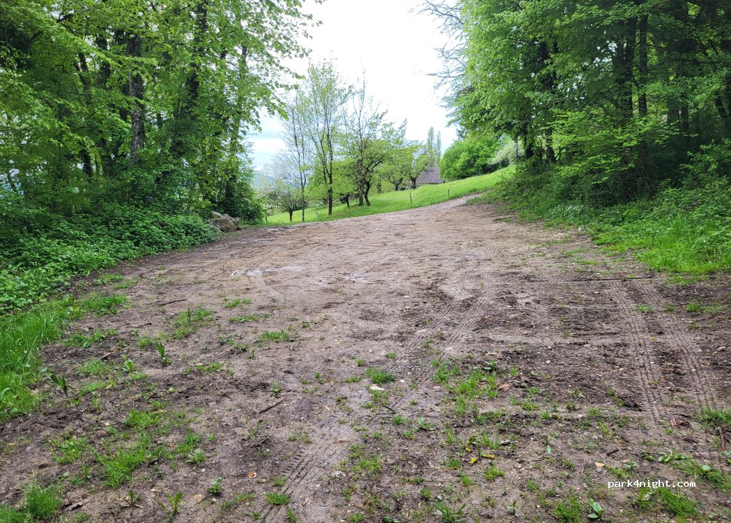 (73420) Drumettaz-Clarafond - Unnamed road — foto 5