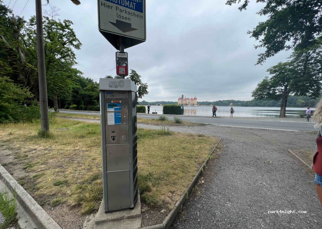 (01468) Moritzburg - Radeburger str — foto