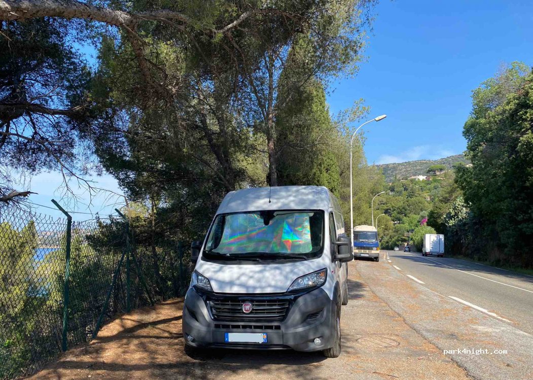 (83980) Le Lavandou - 59 Avenue du Professeur Paul-Emile Duroux — foto 2