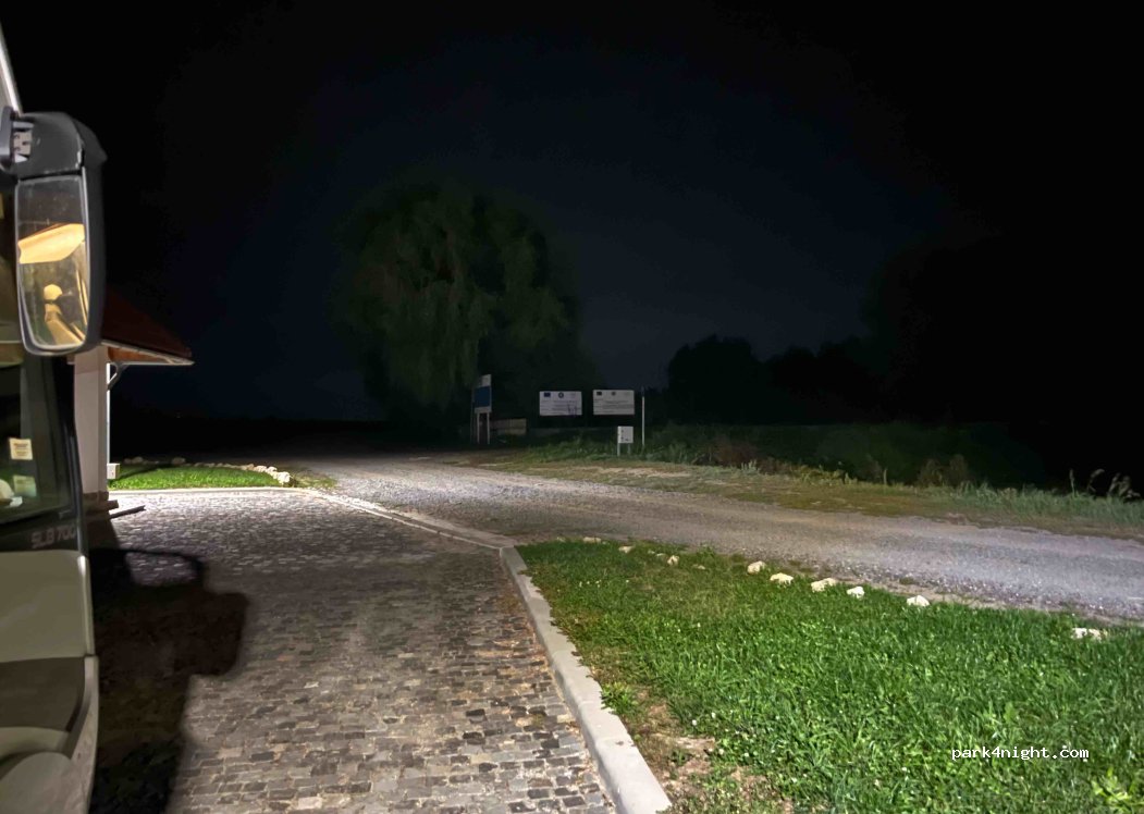 (447211) Berindan - Unnamed road — foto