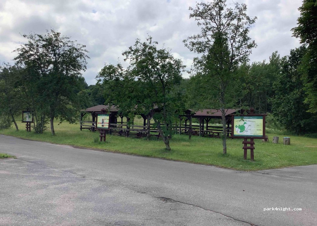 (77-230) Warcino - Unnamed road — foto
