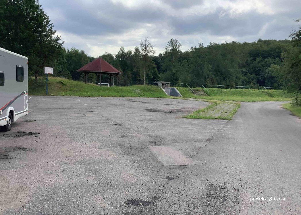 (77-230) Warcino - Unnamed road — foto 2