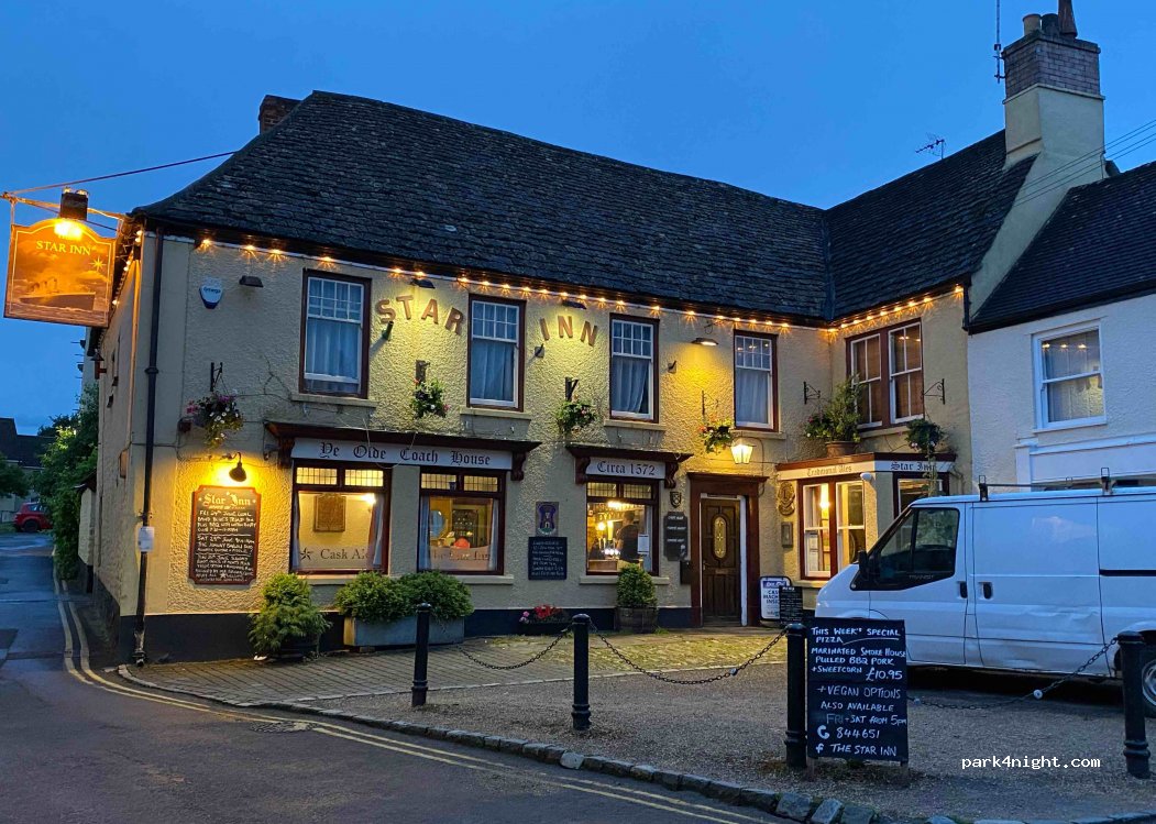 (GL12 7BD) Wotton-under-Edge - 38 Long Street — foto