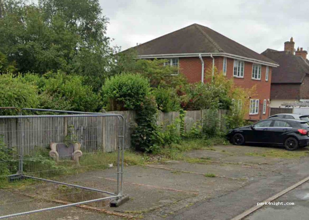 (WV7 3JZ) Albrighton - 45 Abney Avenue — foto