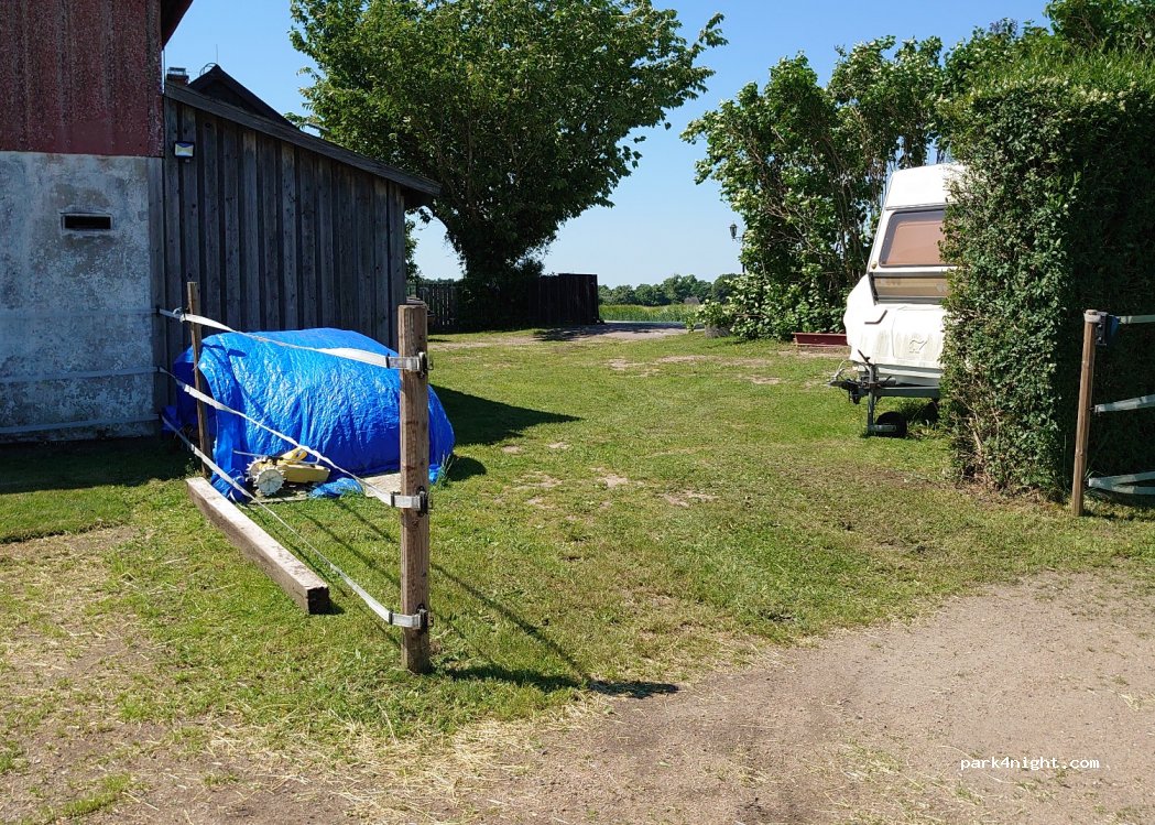 (261 94)  - 40 Gisslebergavägen — foto 2