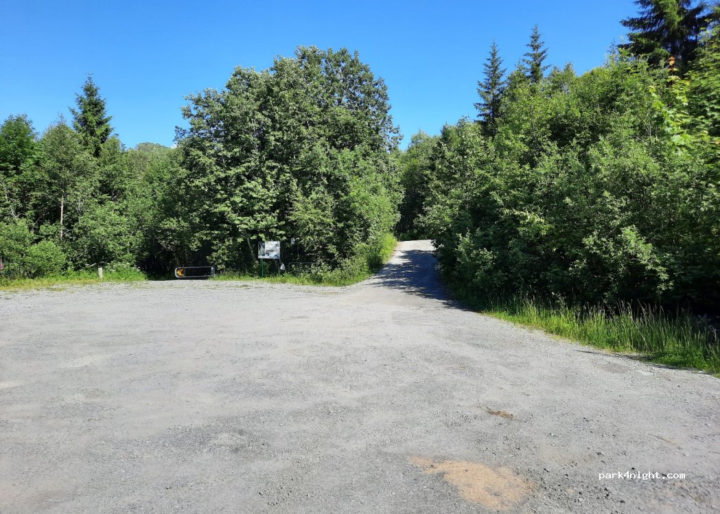 (6240) Sjøholt - Unnamed Road — foto 3
