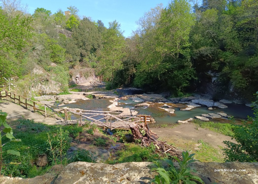 (01038) Soriano nel Cimino - Unnamed road — foto 3