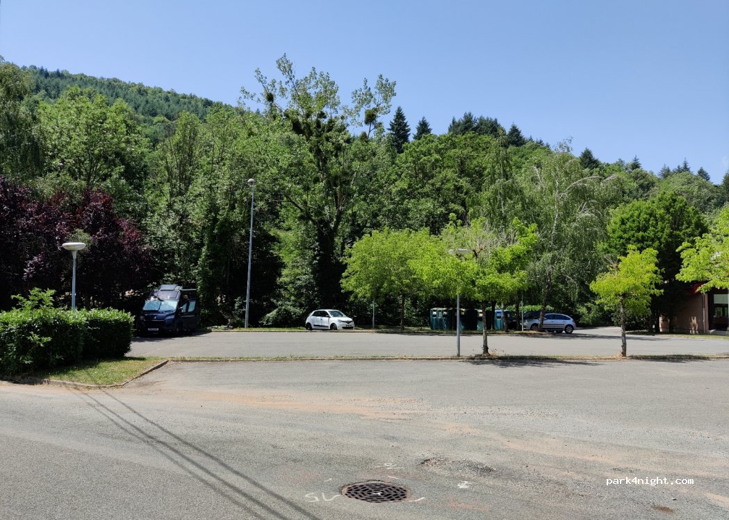 Aire de camping-car de Beaujeu — foto
