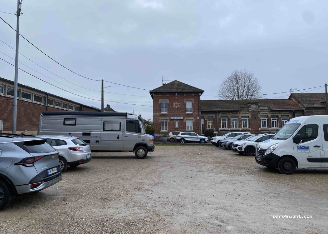 (80330) Longueau - 9 Place Louis Prot — foto 3
