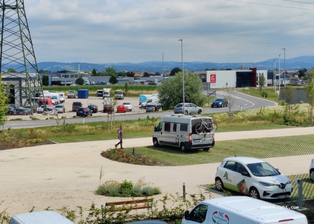(4070) Eferding - 1 Nikola-Tesla-Strasse — foto