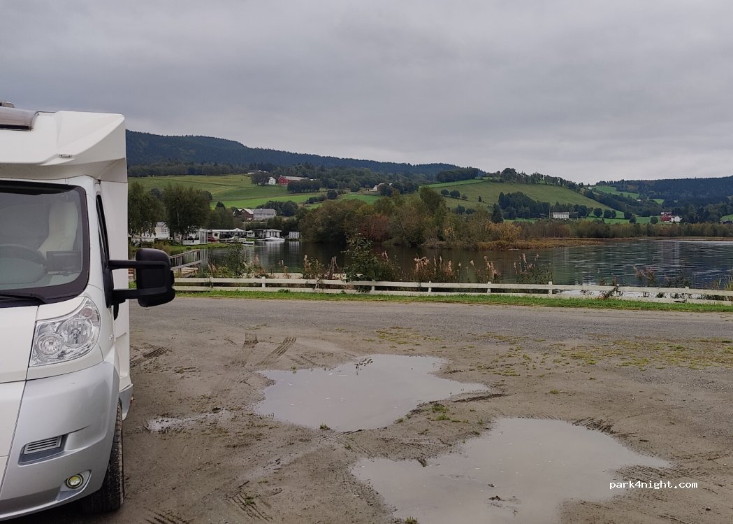 (7580) Innbygda - Unnamed Road — foto 3