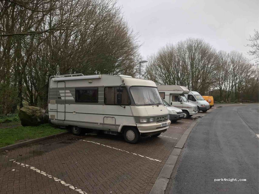 (BA22 8PA) Tintinhull - A303 — foto