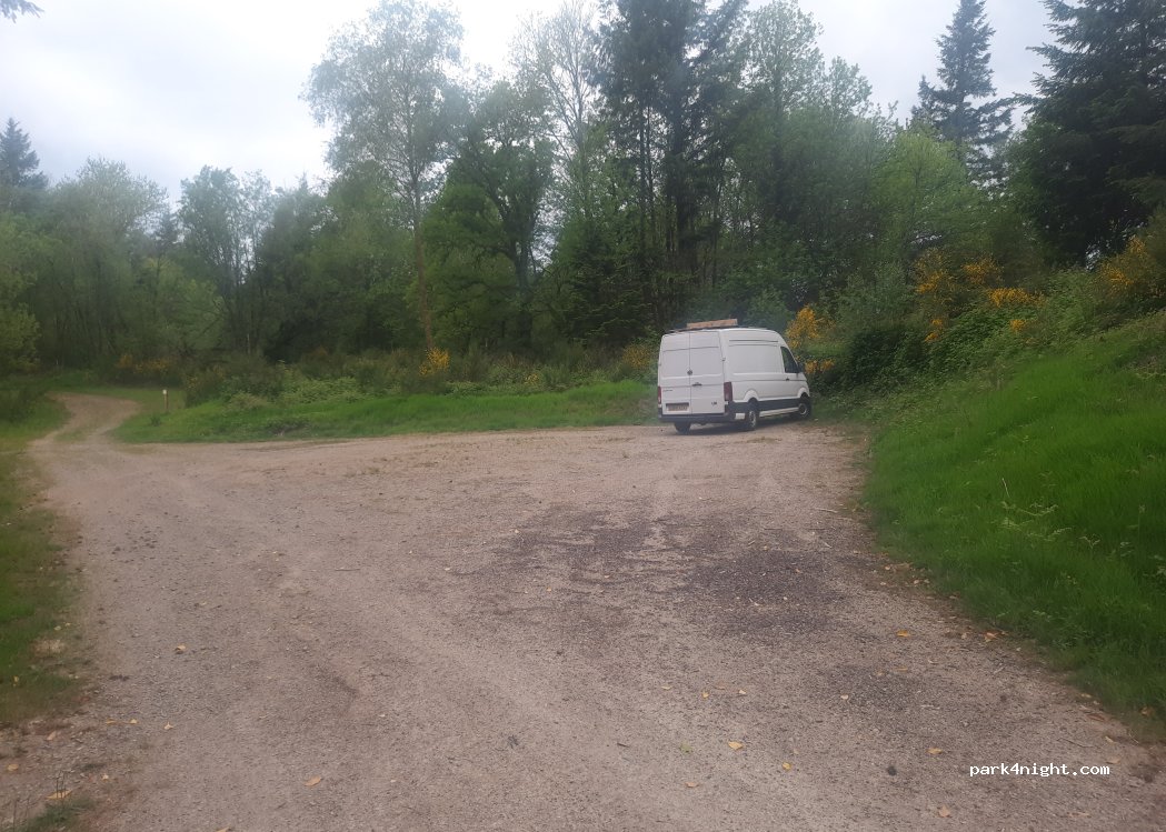 (87340) Saint-Léger-la-Montagne - Unnamed Road — foto 5