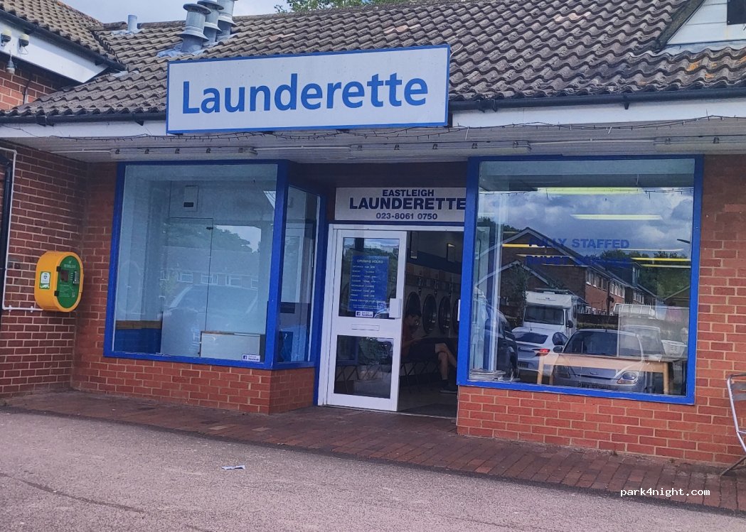 (SO50 4QP) Eastleigh - Shakespeare Road — foto 2