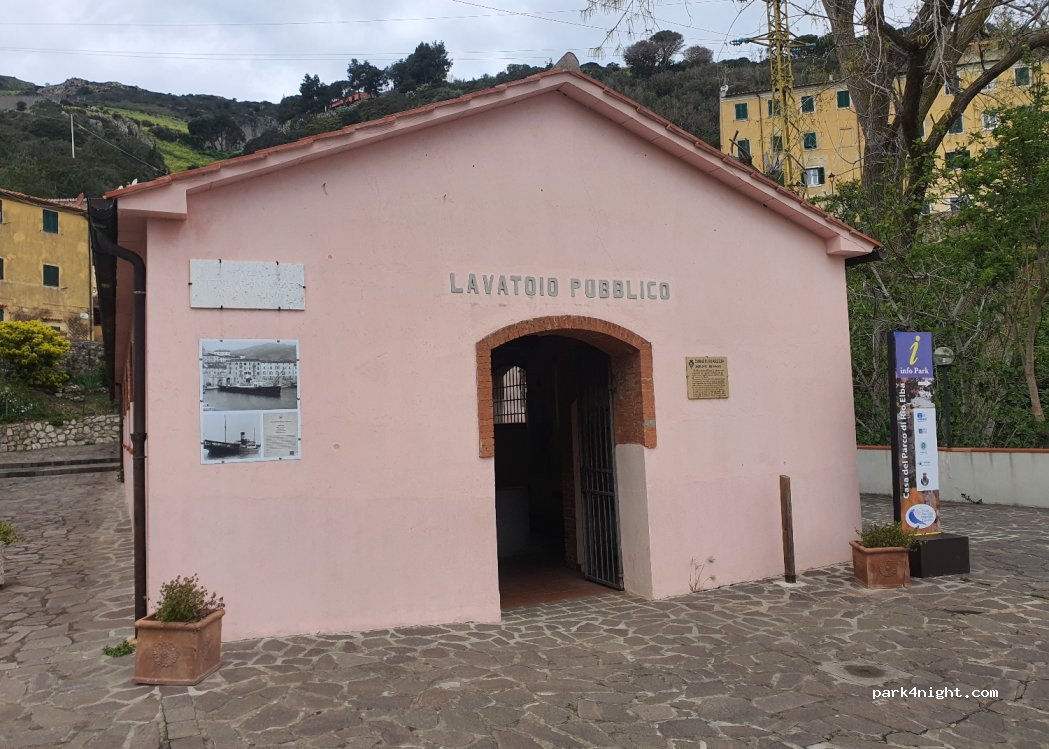 (57039) Rio Nell'elba - 26 Strada Provinciale — foto