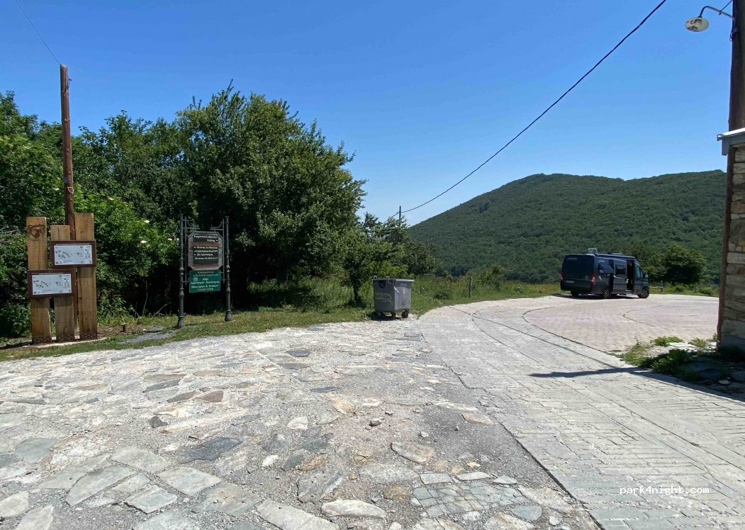 (530 75) Nimfeo - Unnamed Road — foto 3