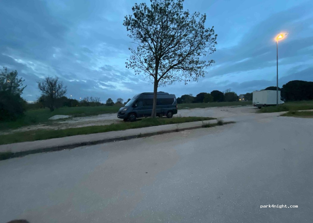 (52440) Poreč - 14 Materada — foto 4