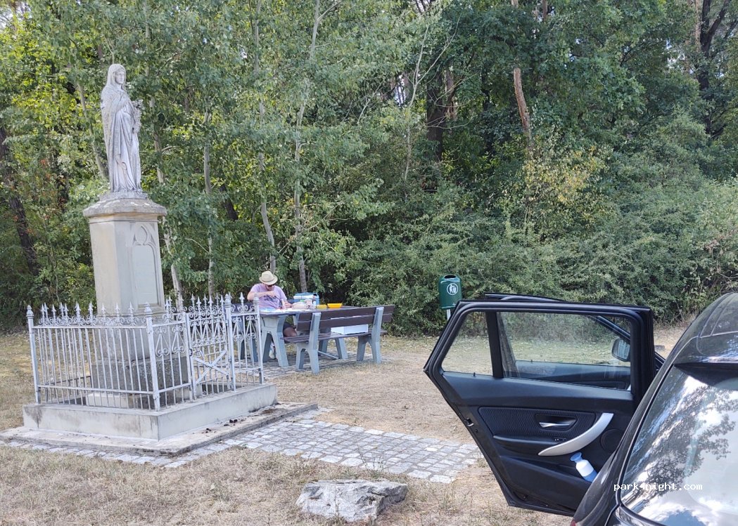 (91093) Heßdorf - Unnamed Road — foto 2