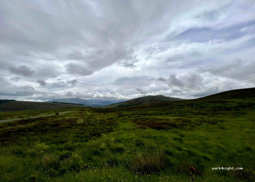 (PH18 5UG) Dalchalloch - Unnamed Road — foto
