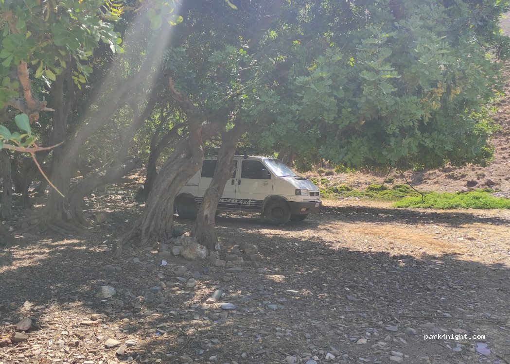 (730 06) Platanias - Unnamed Road — foto