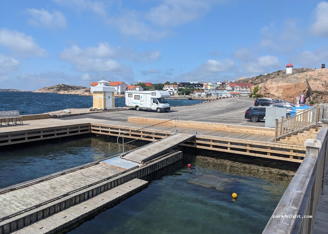 (453 30) Lysekil - 2 Carlavägen — foto 2
