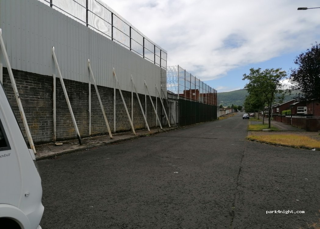 (BT13 2JY) Belfast - 29 Saint Lukes Walk — foto 2