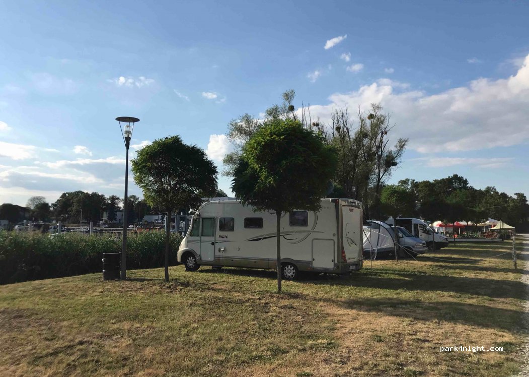 Camper Park — foto 3