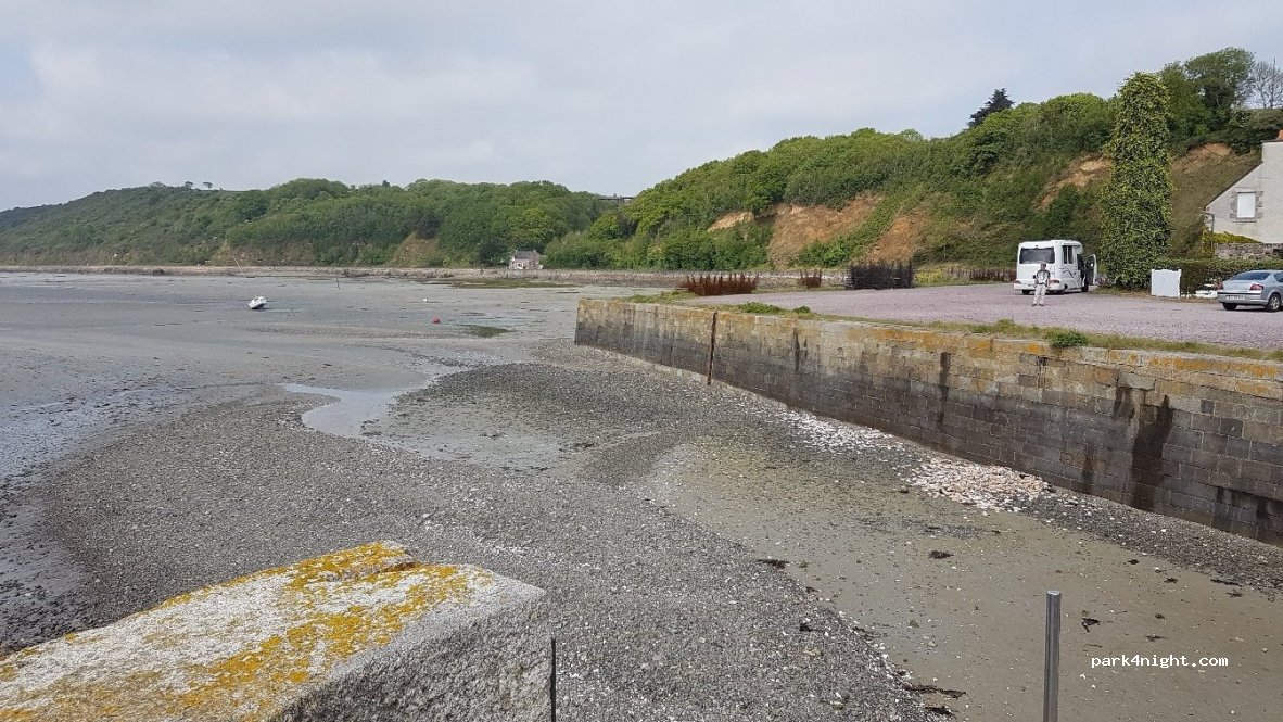 (22240) Plévenon - Le Port Nieux — foto 3