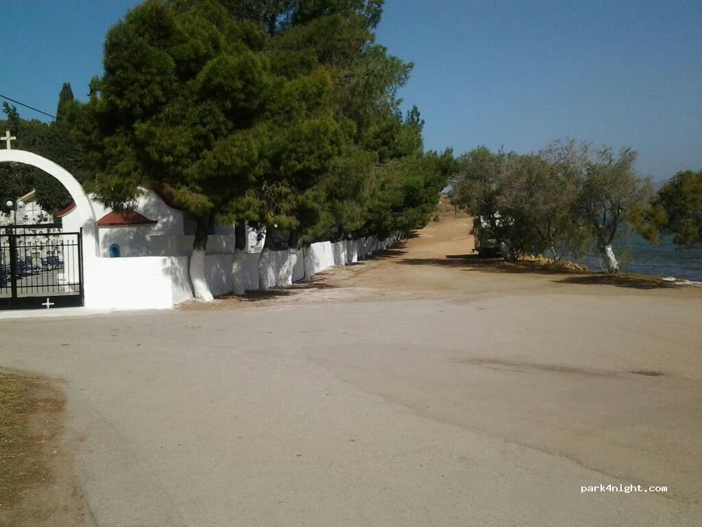 (213 00) Kilada - Unnamed Road — foto