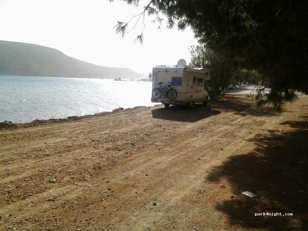 (213 00) Kilada - Unnamed Road — foto 3
