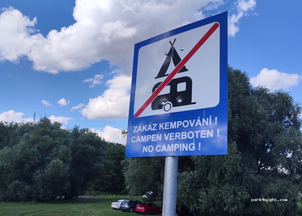 (664 91) Ivancice - Unnamed Road — foto 5