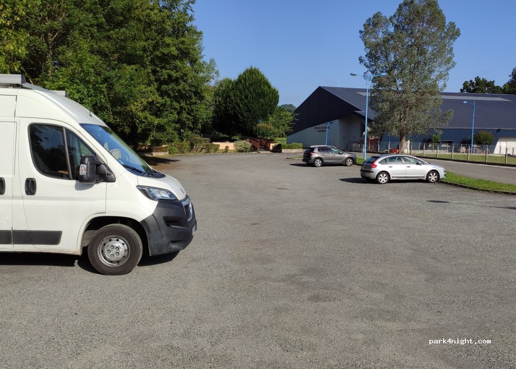 (65100) Poueyferré - 5 Chemin de Castet — foto