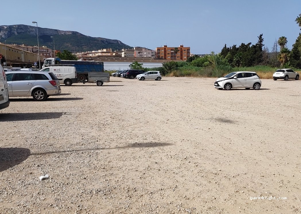 (03700) Dénia - 10 Avinguda d'Andalusia — foto