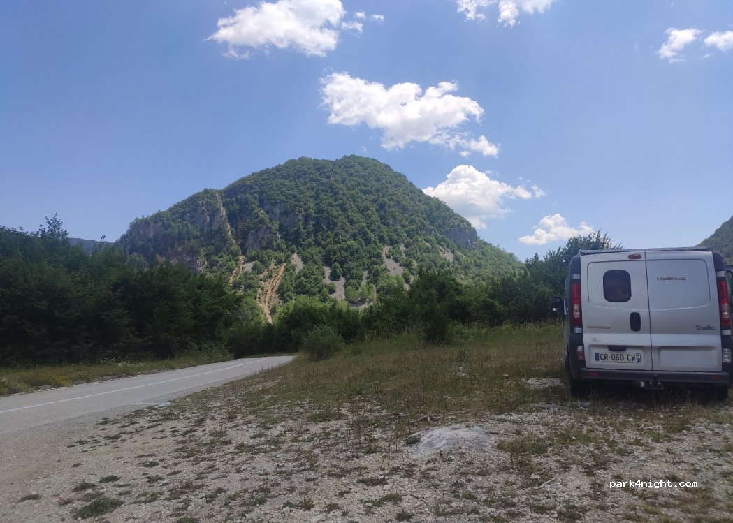 (81455) Malinsko - R18 — foto