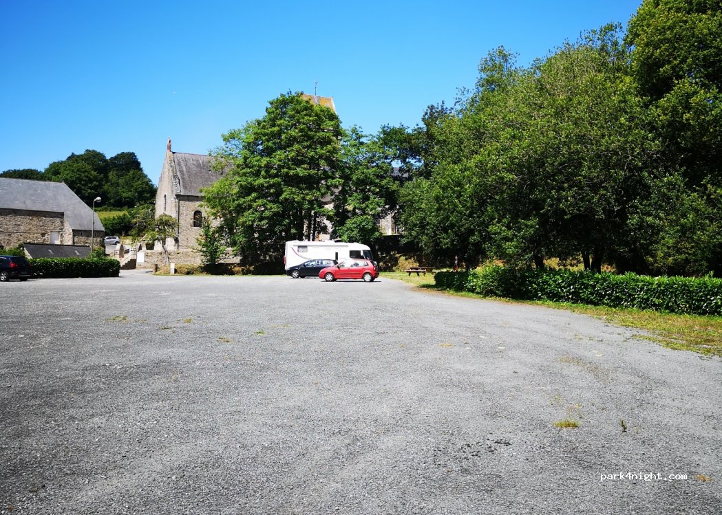 (50330) Gonneville-Le Theil - 1 Route de l'Église — foto