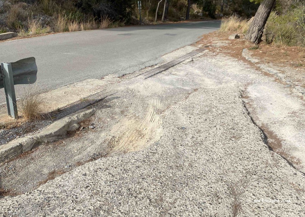 (08860) Rat-Penat - Unnamed road — foto 4