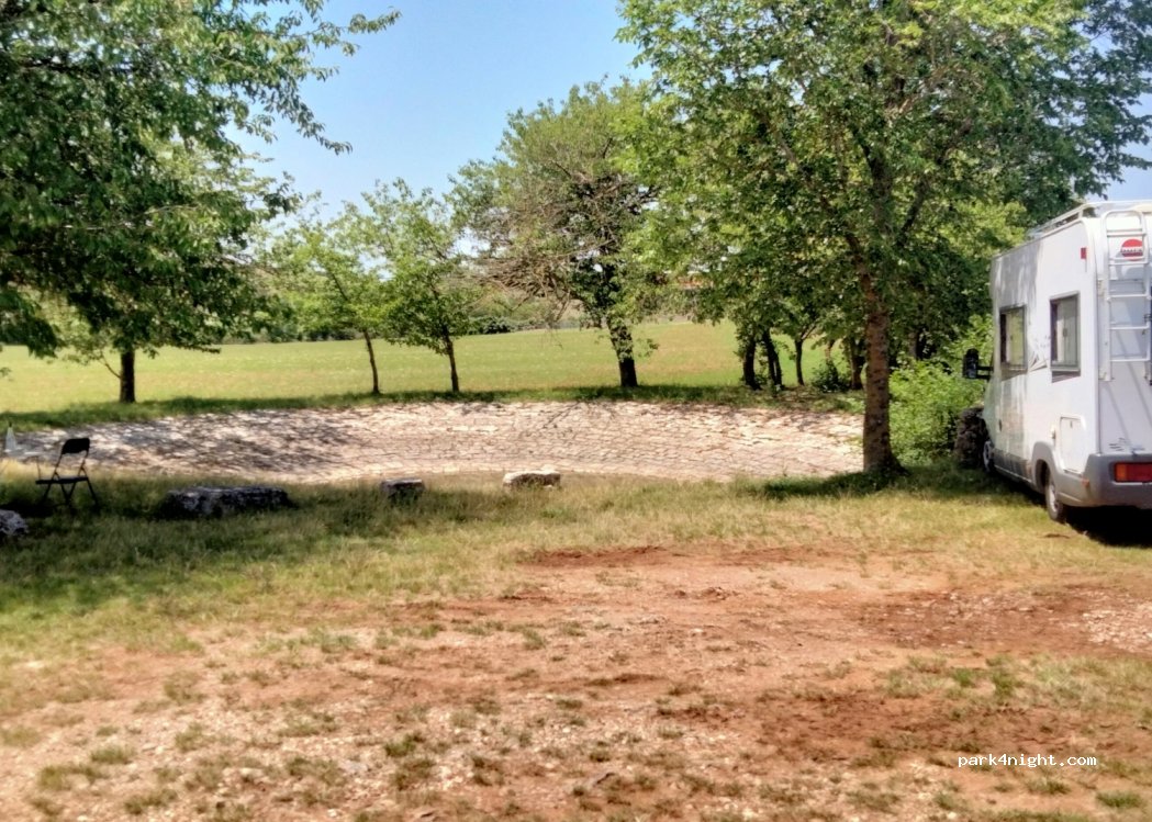 (12100) Creissels - Chem. de Brunas — foto