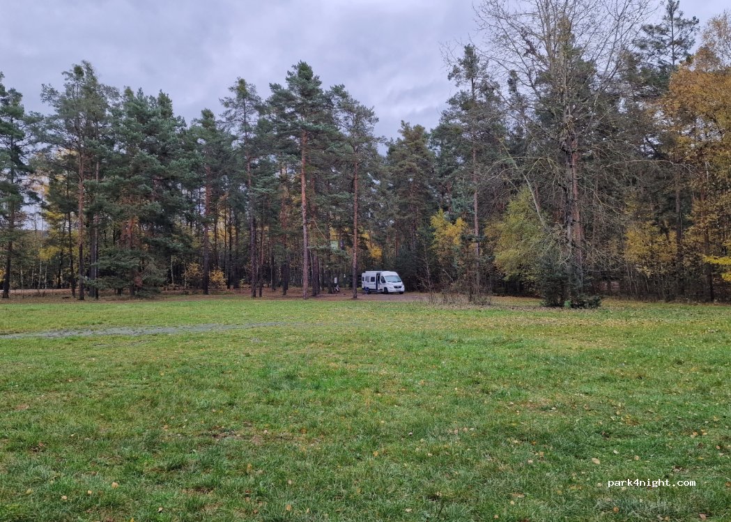 (472 01) Doksy - Unnamed Road — foto 2