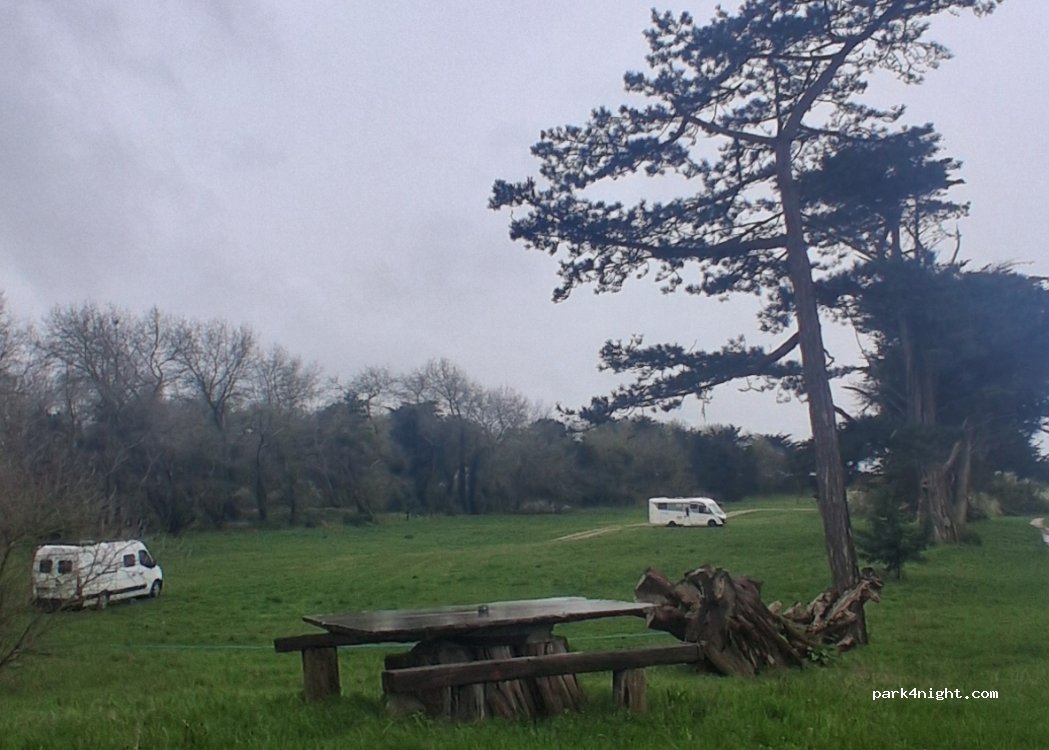(50530) Dragey-Ronthon - Unnamed Road — foto 3