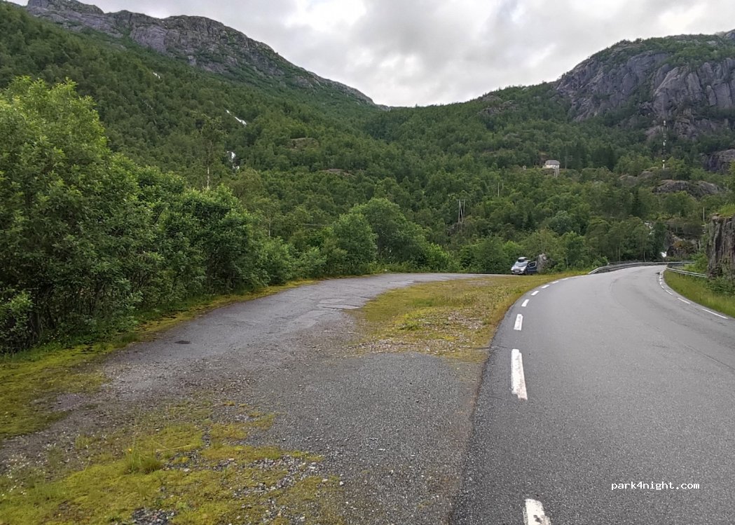 (5760) Botnen - Unnamed road — foto