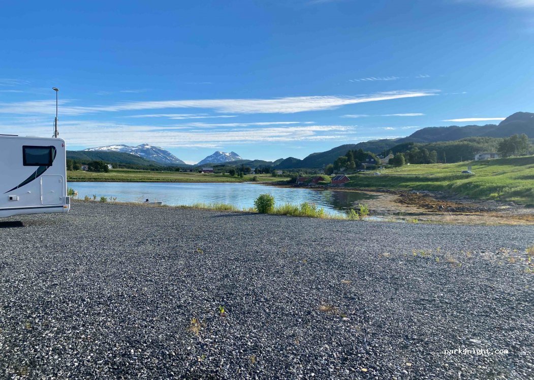 (9419) Troms og Finnmark fylke - 27 Melvikveien — foto