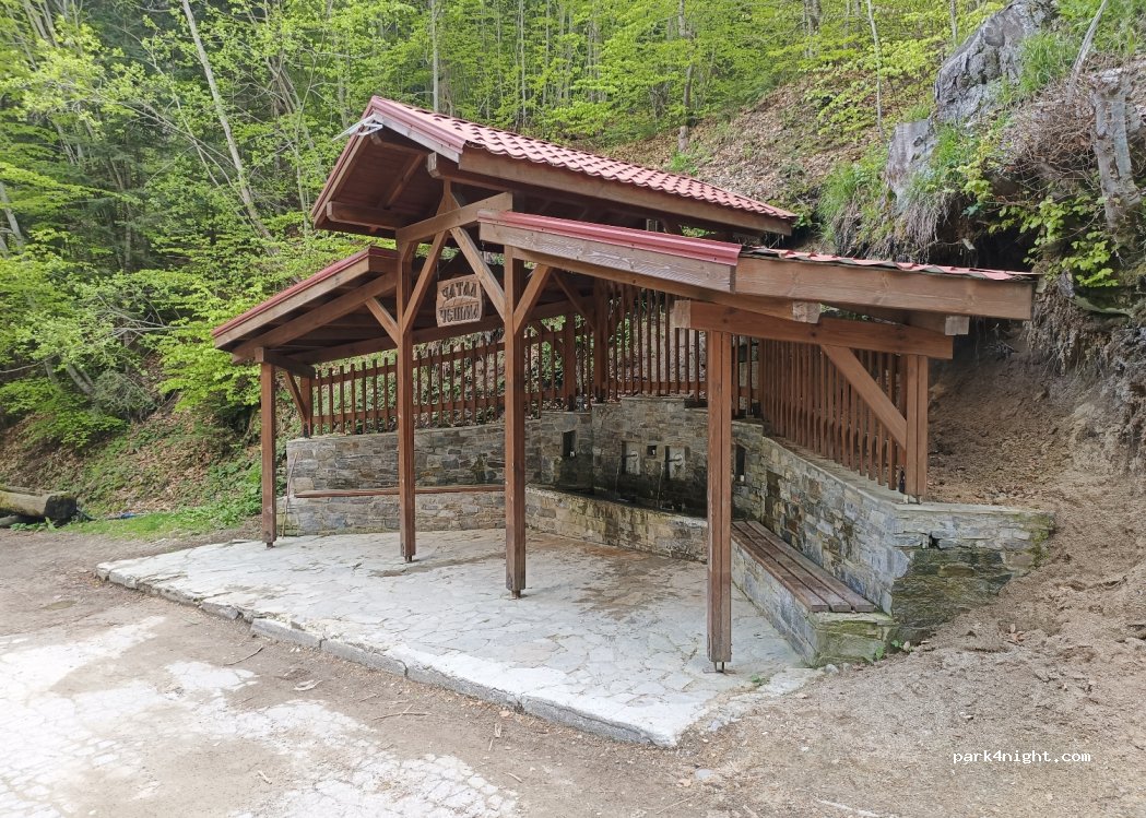 (2903) Popov Meadows - — foto