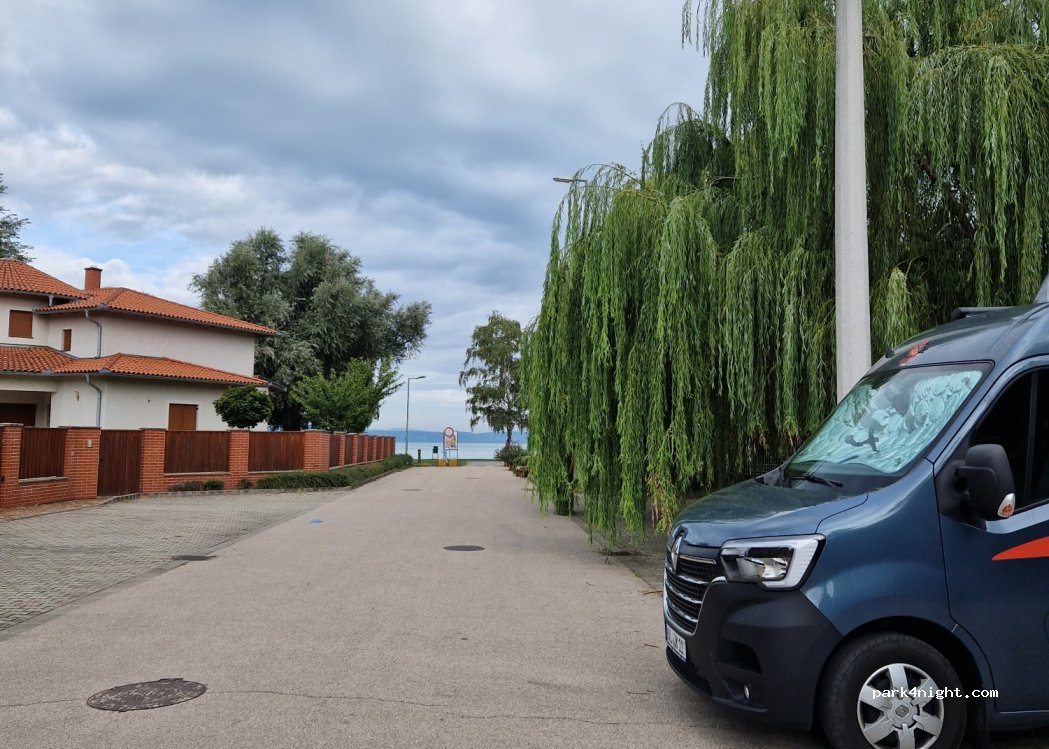 (8600) Siófok - 62 Beszédes József sétány — foto 2