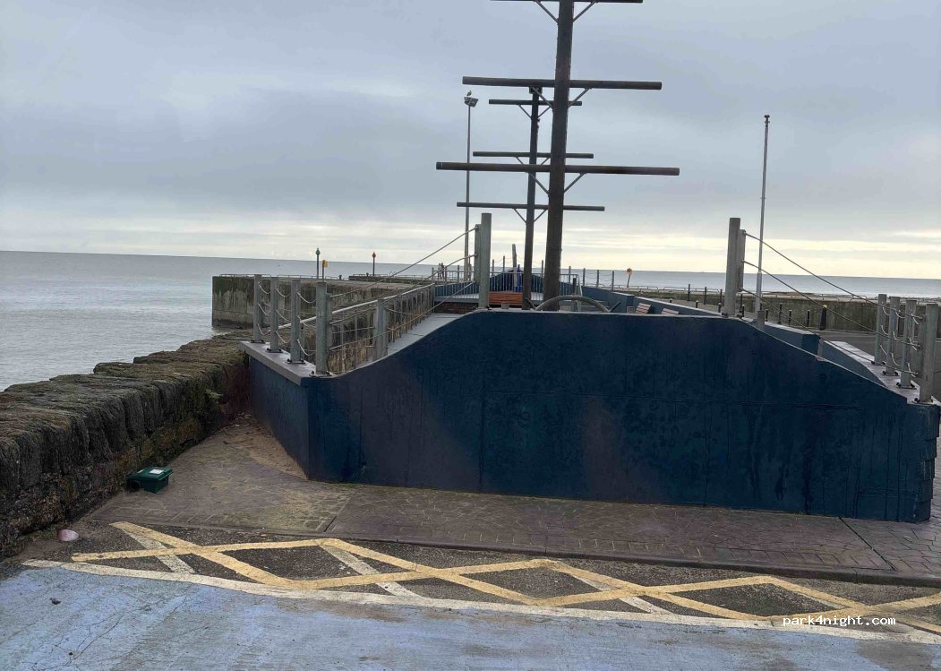 (Y25) Courtown - Unnamed road — foto 4